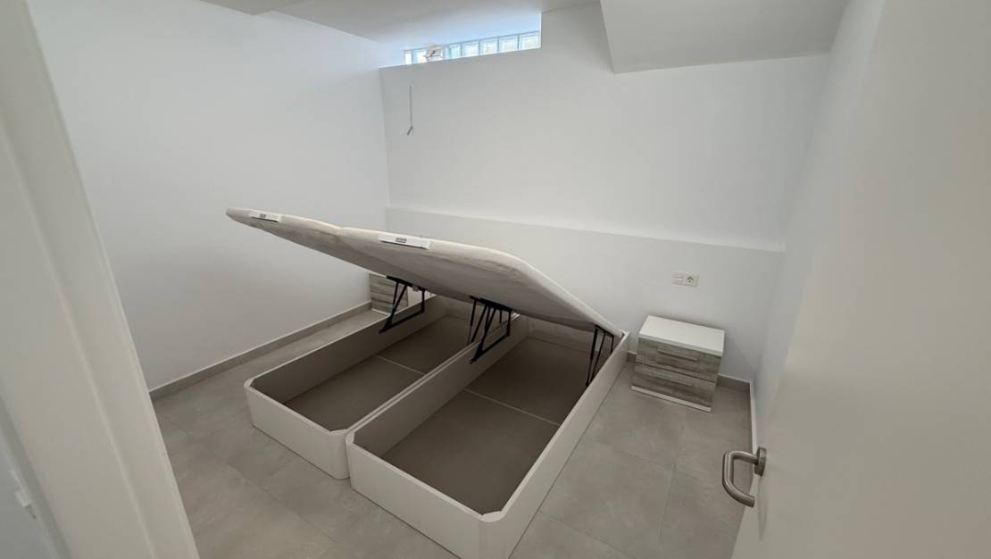 Venta - Chalet - Orihuela - Orihuela Centro