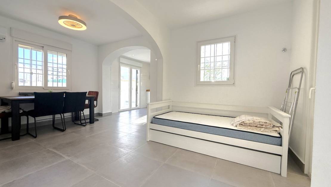 Venta - Chalet - Orihuela - Orihuela Centro