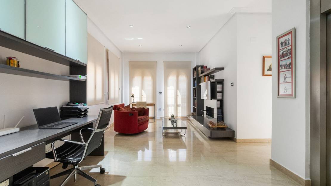 Venta - Chalet - Orihuela - Orihuela Centro