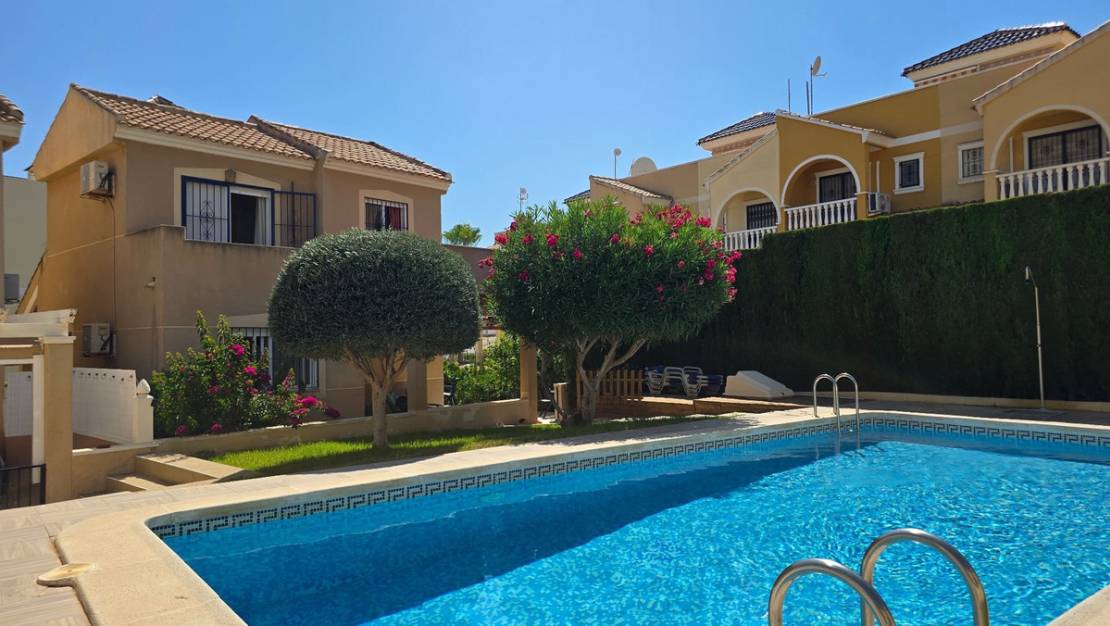 Venta - Chalet - Orihuela - Orihuela Centro