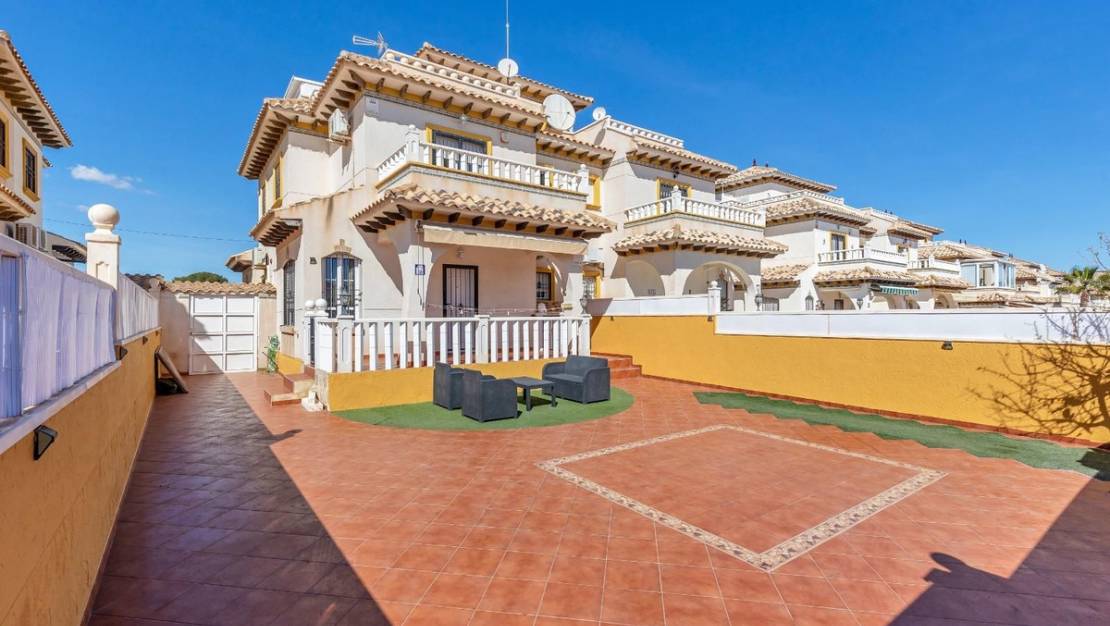 Venta - Chalet - Orihuela - Orihuela Centro