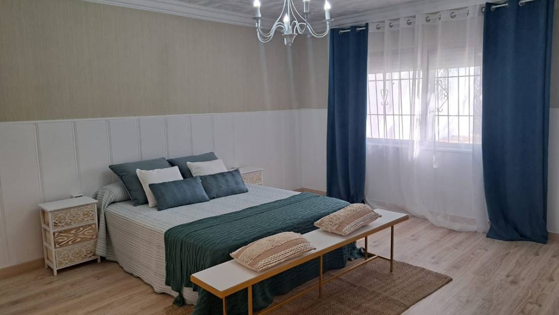 Venta - Chalet - Orihuela - Orihuela Centro