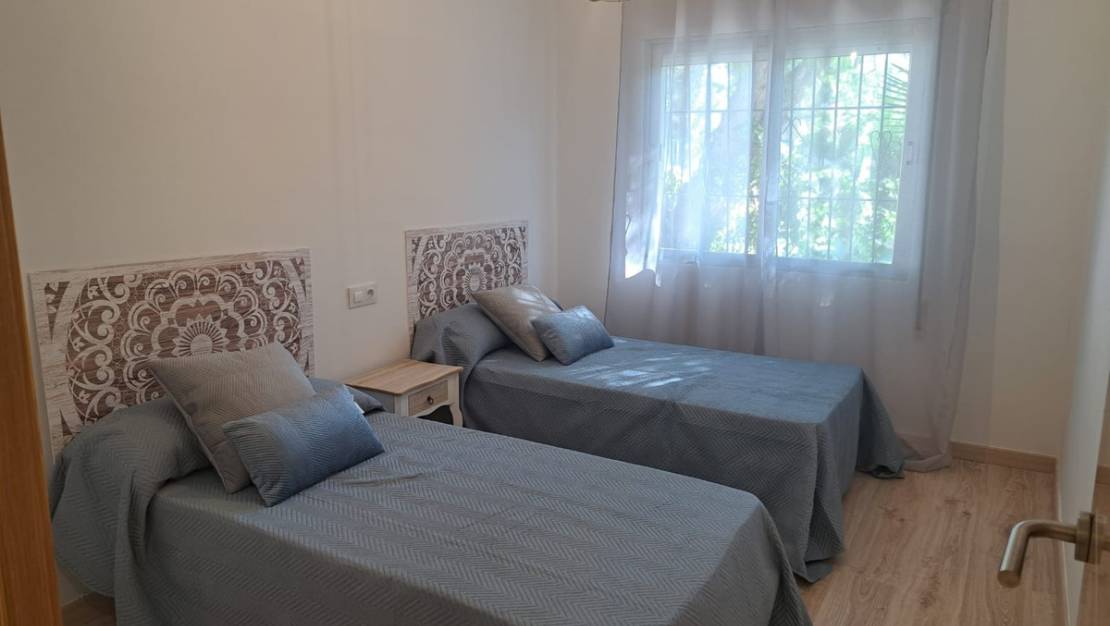 Venta - Chalet - Orihuela - Orihuela Centro