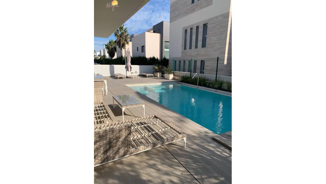 Venta - Chalet - Orihuela - Orihuela Costa