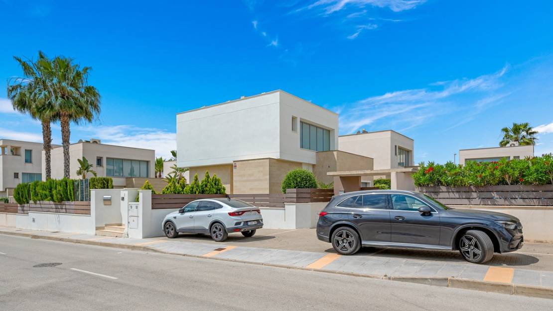 Venta - Chalet - Orihuela - Orihuela Costa