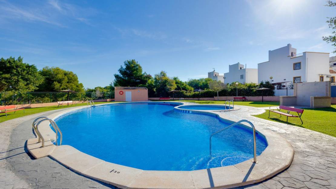 Venta - Chalet - Orihuela - Orihuela Costa