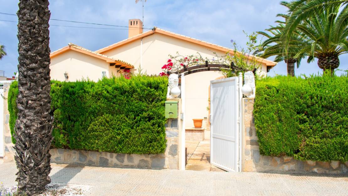 Venta - Chalet - Orihuela - Orihuela Costa