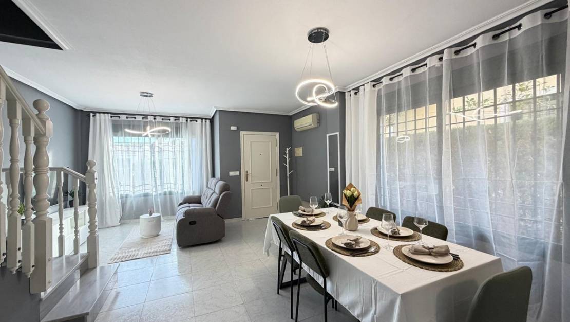 Venta - Chalet - Orihuela - Orihuela Costa