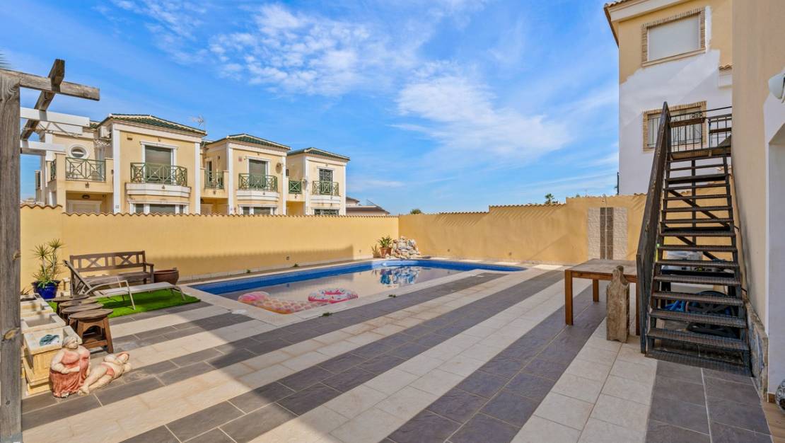 Venta - Chalet - Orihuela - Orihuela Costa