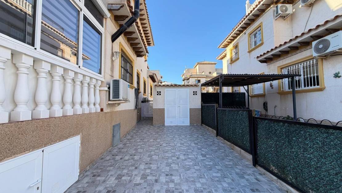 Venta - Chalet - Orihuela - Orihuela Costa