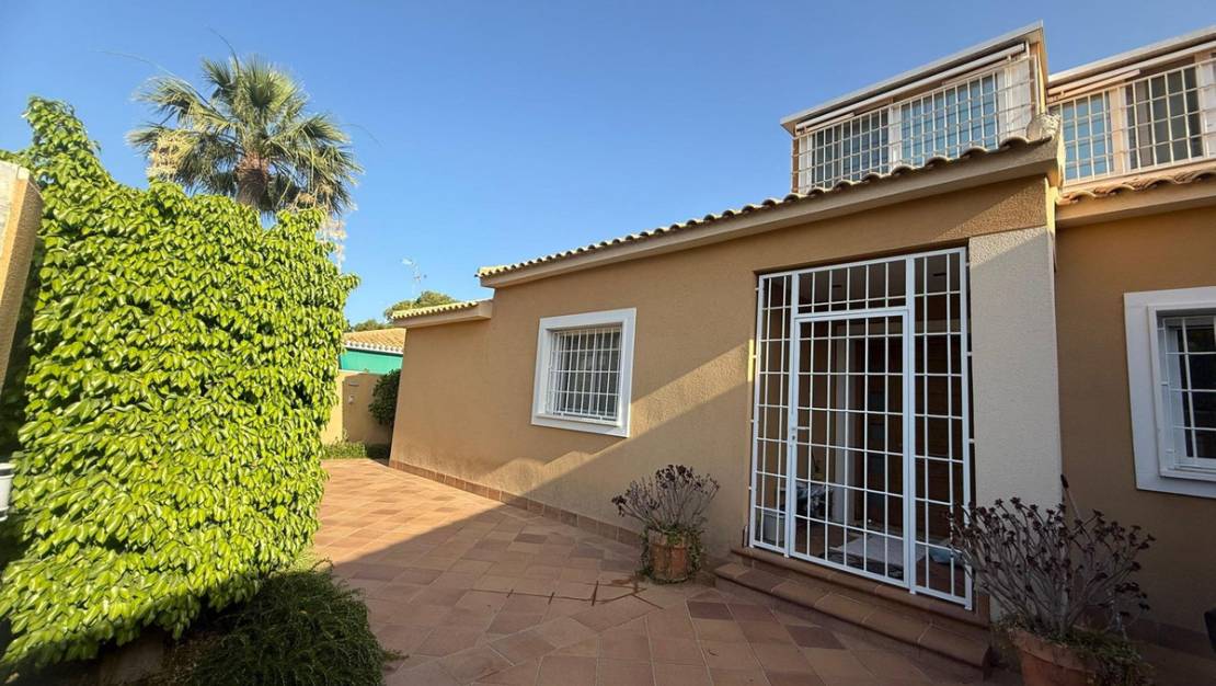 Venta - Chalet - Orihuela - Orihuela Costa