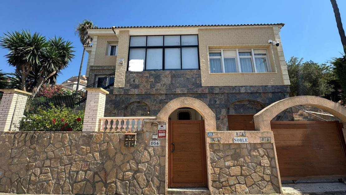 Venta - Chalet - Orihuela - Orihuela Costa