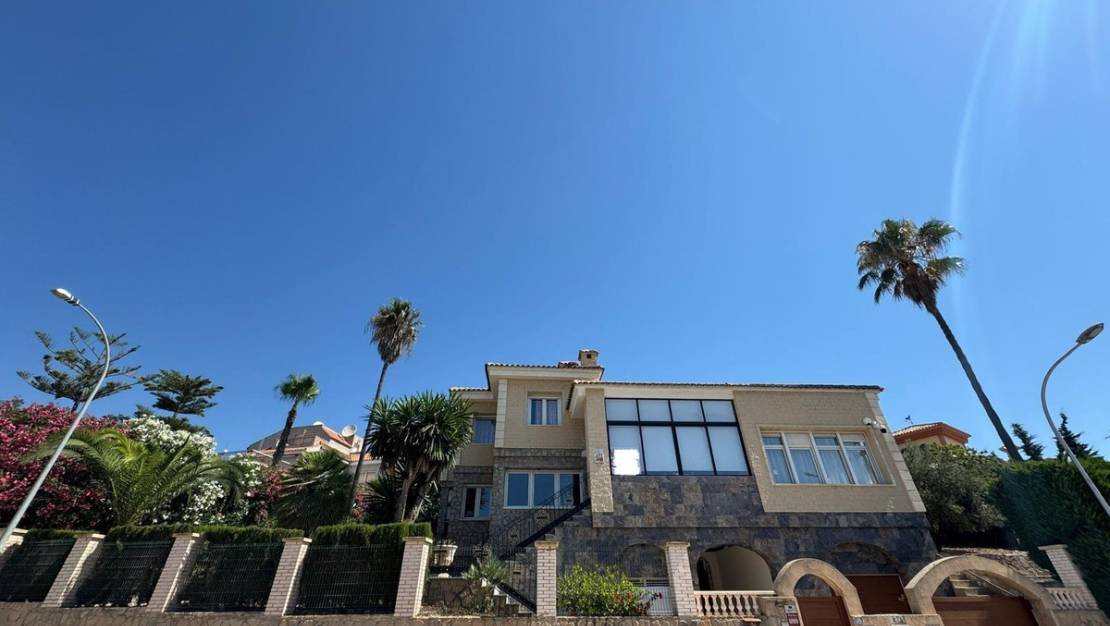 Venta - Chalet - Orihuela - Orihuela Costa