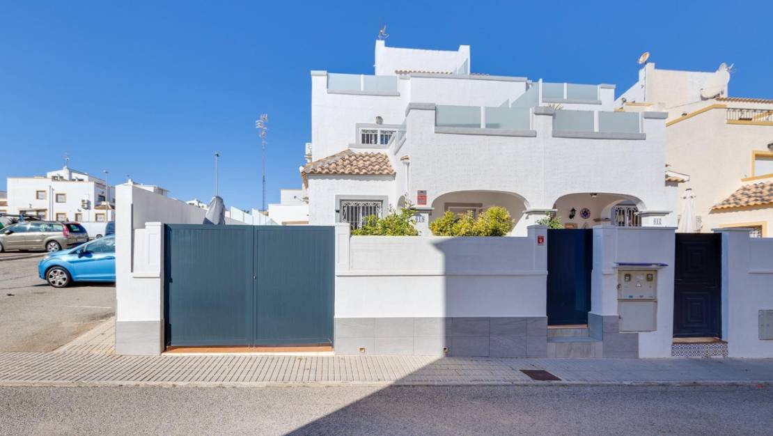 Venta - Chalet - Orihuela - Orihuela Costa