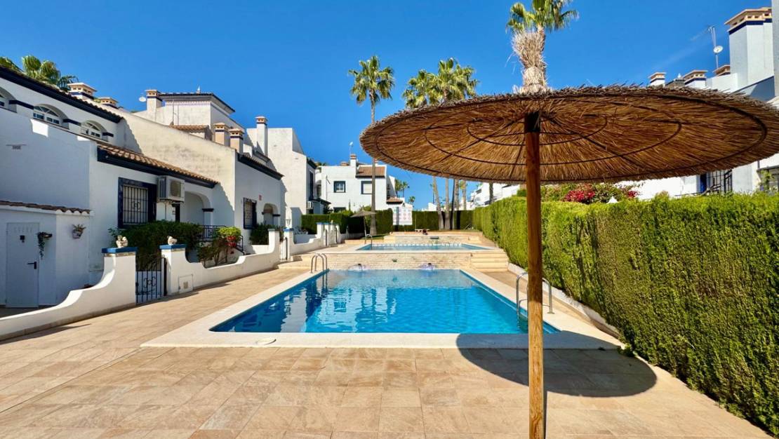 Venta - Chalet - Orihuela - Orihuela Costa