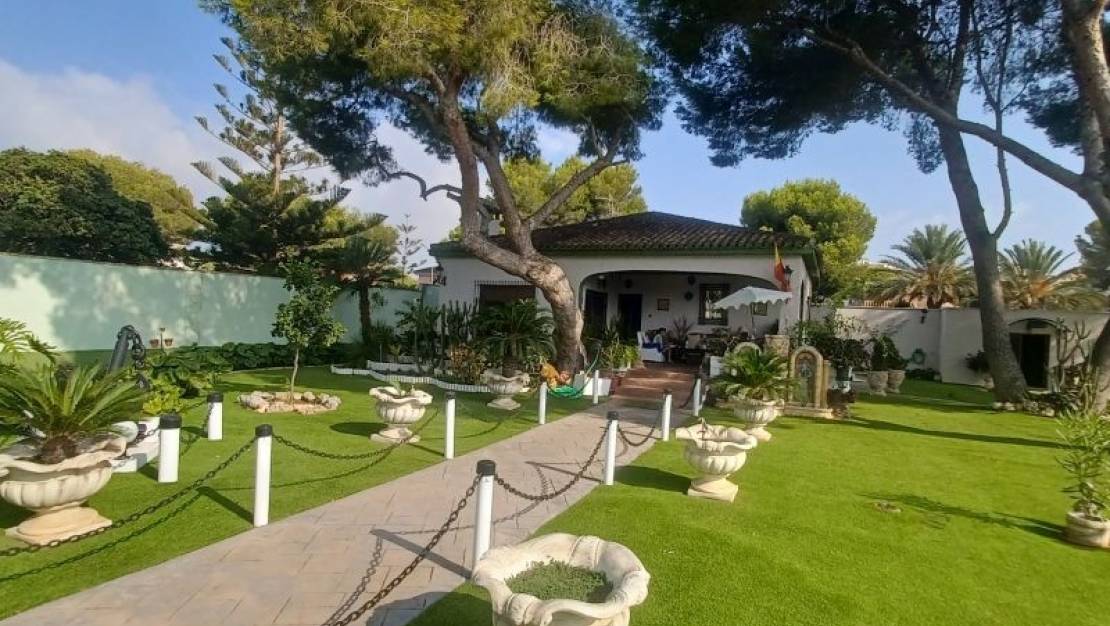 Venta - Chalet - Orihuela - Orihuela Costa