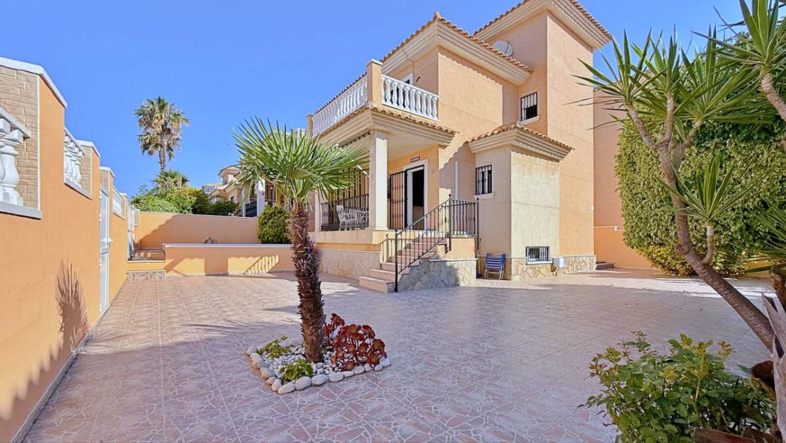Venta - Chalet - Orihuela - Orihuela Costa