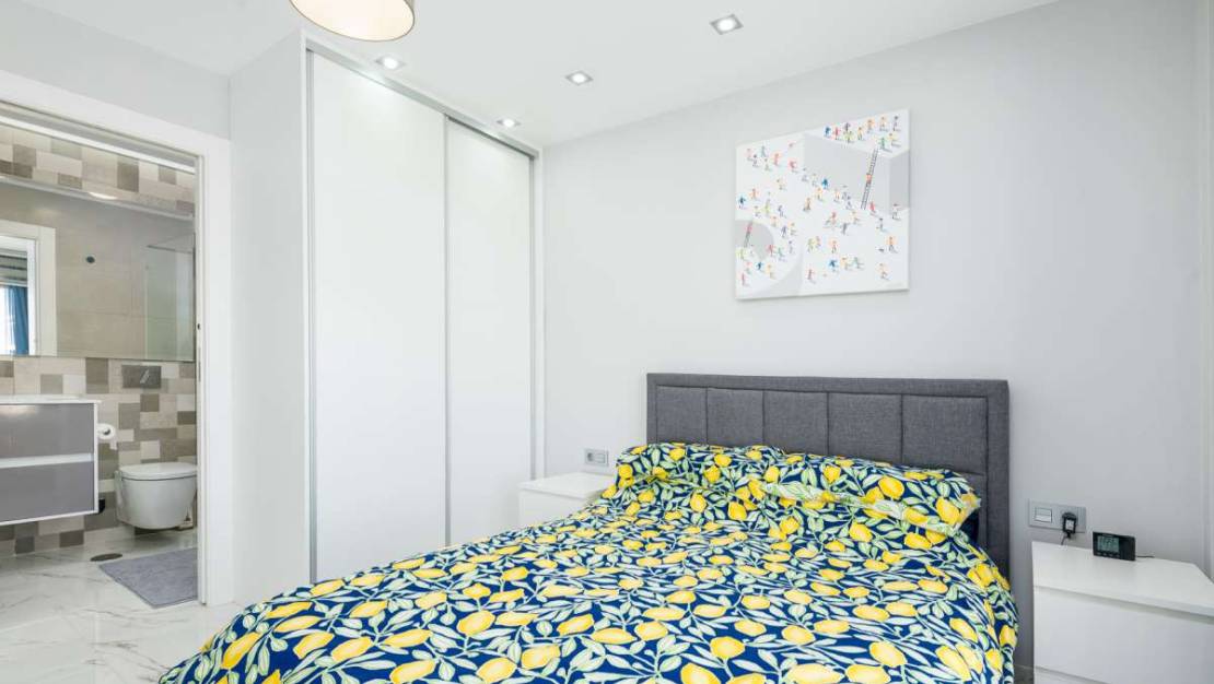 Venta - Chalet - Orihuela - Orihuela Costa