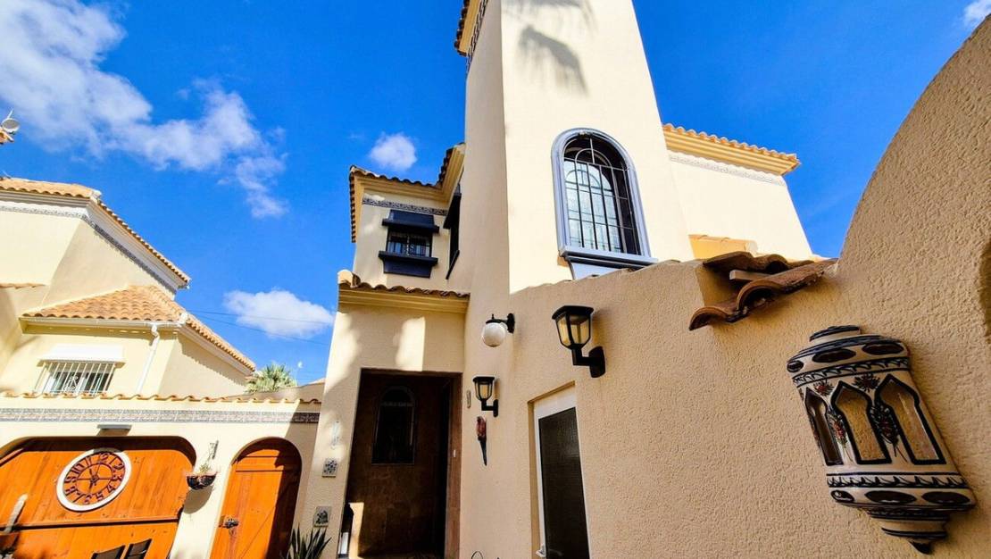 Venta - Chalet - Orihuela - Orihuela Costa