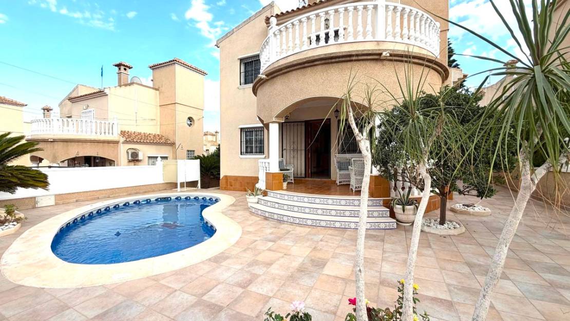 Venta - Chalet - Orihuela - Orihuela Costa
