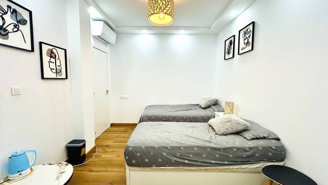 Venta - Chalet - Orihuela - Orihuela Costa