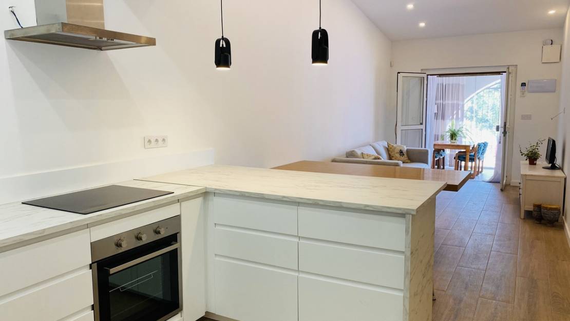 Venta - Chalet - Orihuela - Playa Flamenca