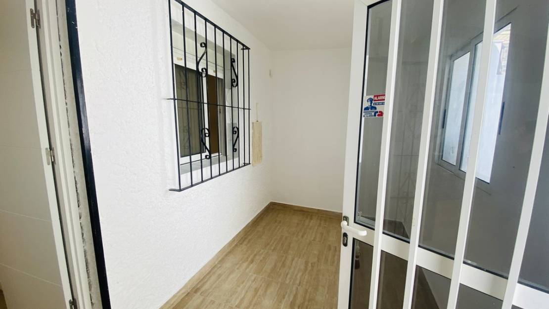 Venta - Chalet - Orihuela - Playa Flamenca