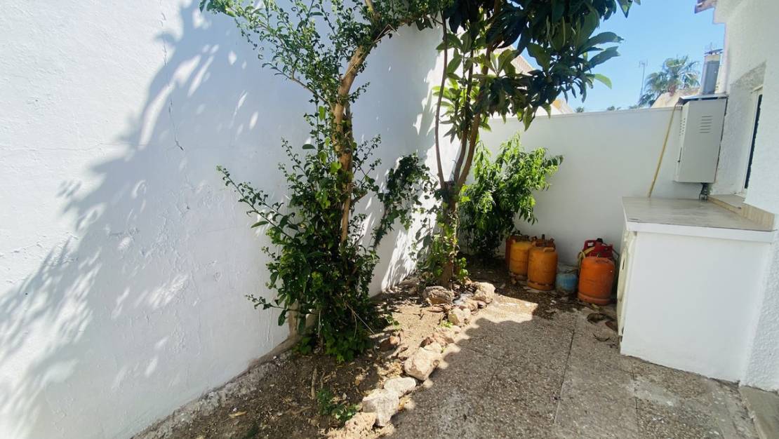 Venta - Chalet - Orihuela - Playa Flamenca