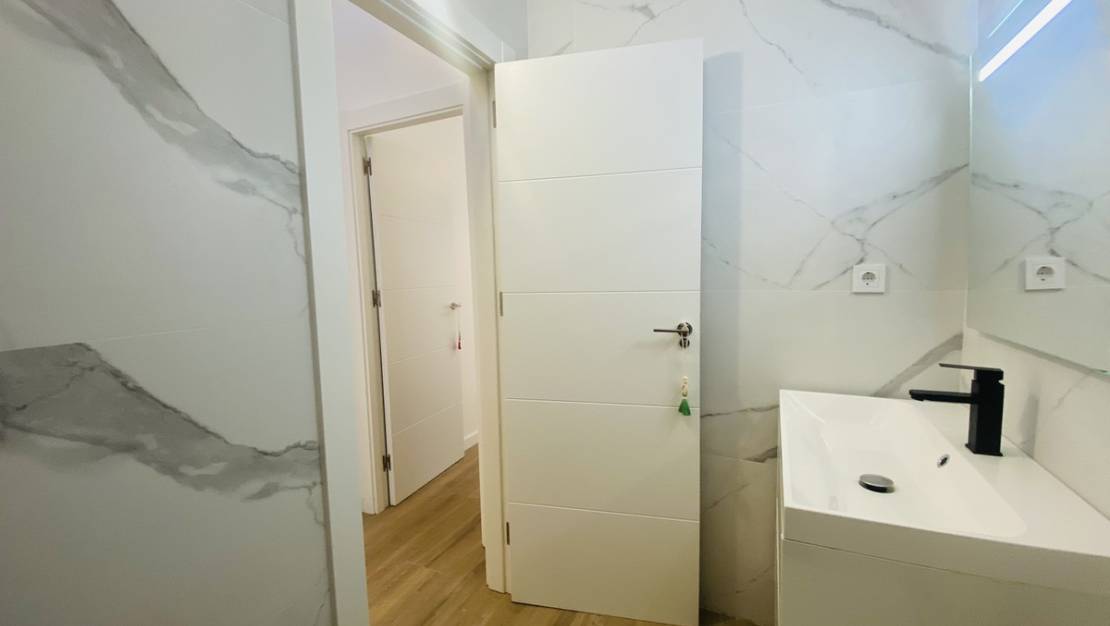 Venta - Chalet - Orihuela - Playa Flamenca