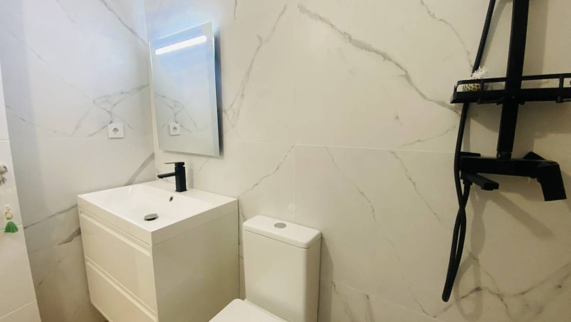 Venta - Chalet - Orihuela - Playa Flamenca