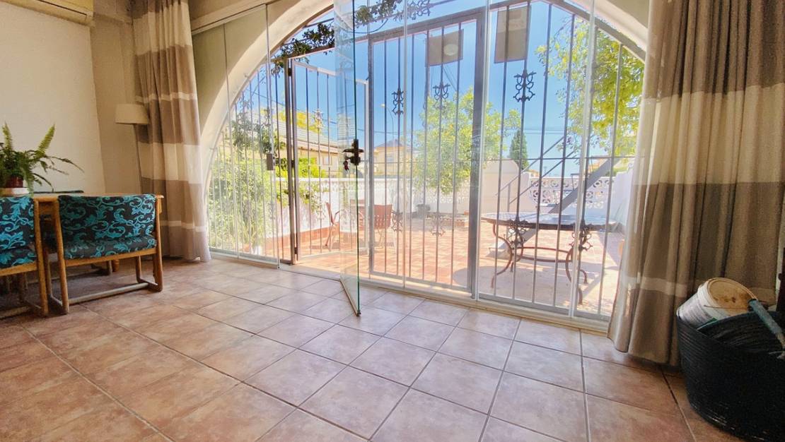 Venta - Chalet - Orihuela - Playa Flamenca