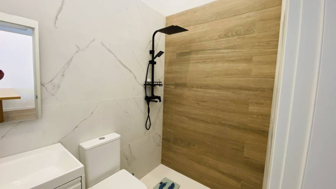 Venta - Chalet - Orihuela - Playa Flamenca