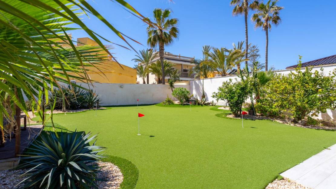 Venta - Chalet - Orihuela - Playa Flamenca