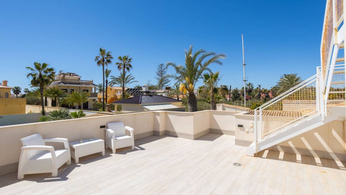 Venta - Chalet - Orihuela - Playa Flamenca