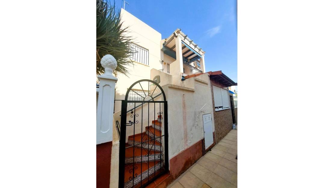 Venta - Chalet - Orihuela - Playa Flamenca