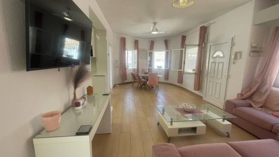 Venta - Chalet - Orihuela - Playa Flamenca