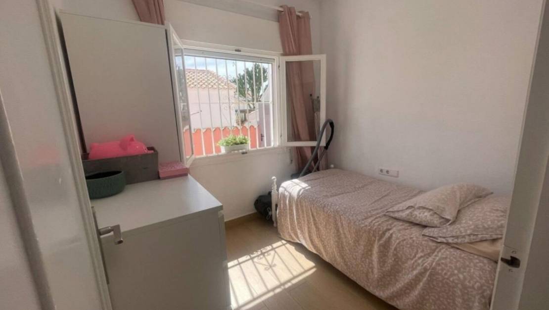 Venta - Chalet - Orihuela - Playa Flamenca