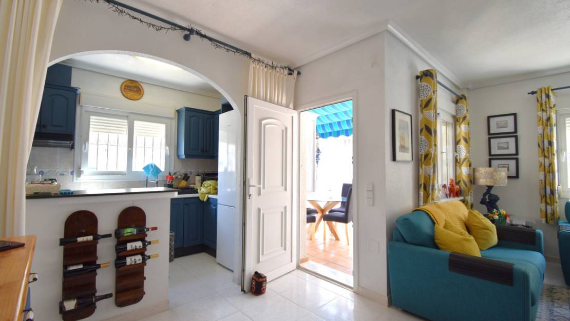 Venta - Chalet - Orihuela - Playa Flamenca