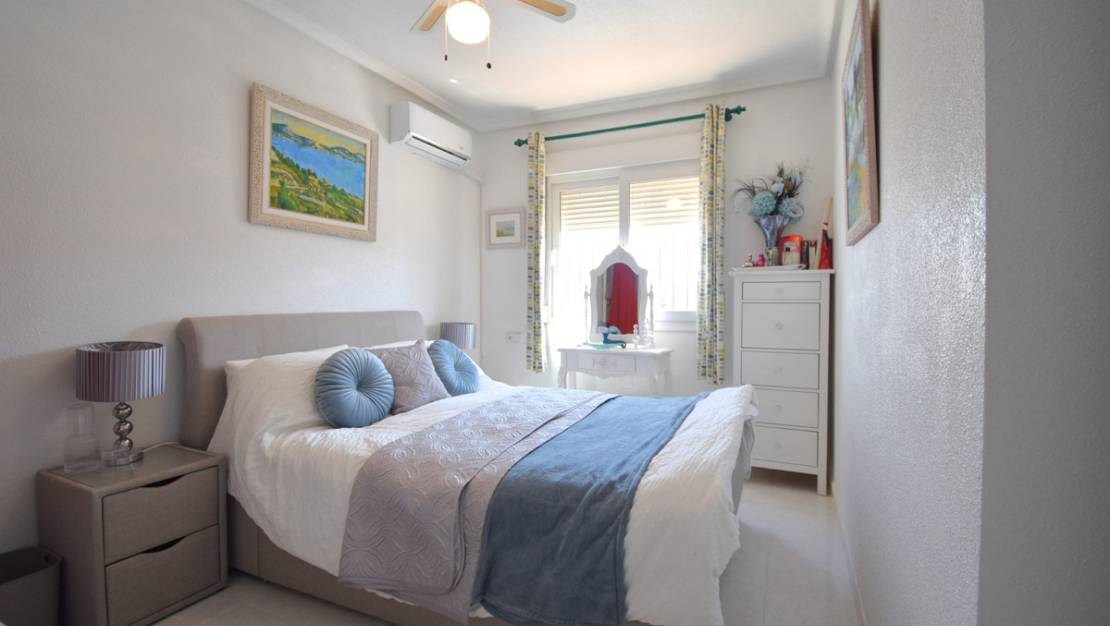 Venta - Chalet - Orihuela - Playa Flamenca