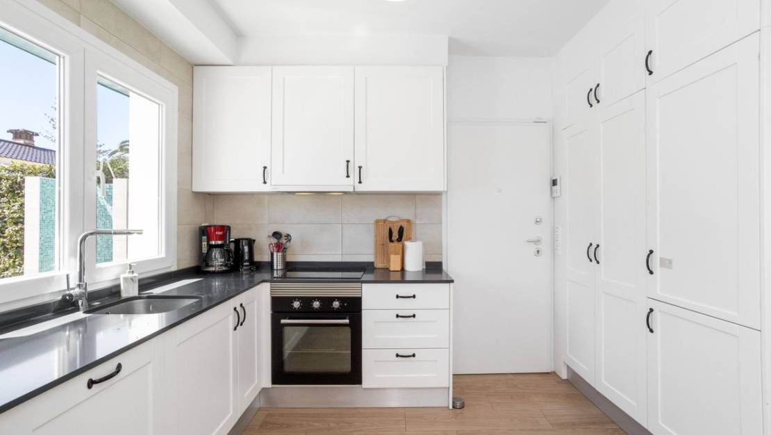 Venta - Chalet - Orihuela - Playa Flamenca