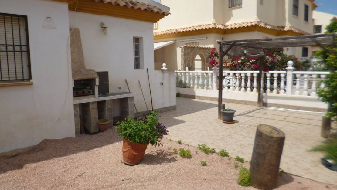Venta - Chalet - Orihuela - Playa Flamenca