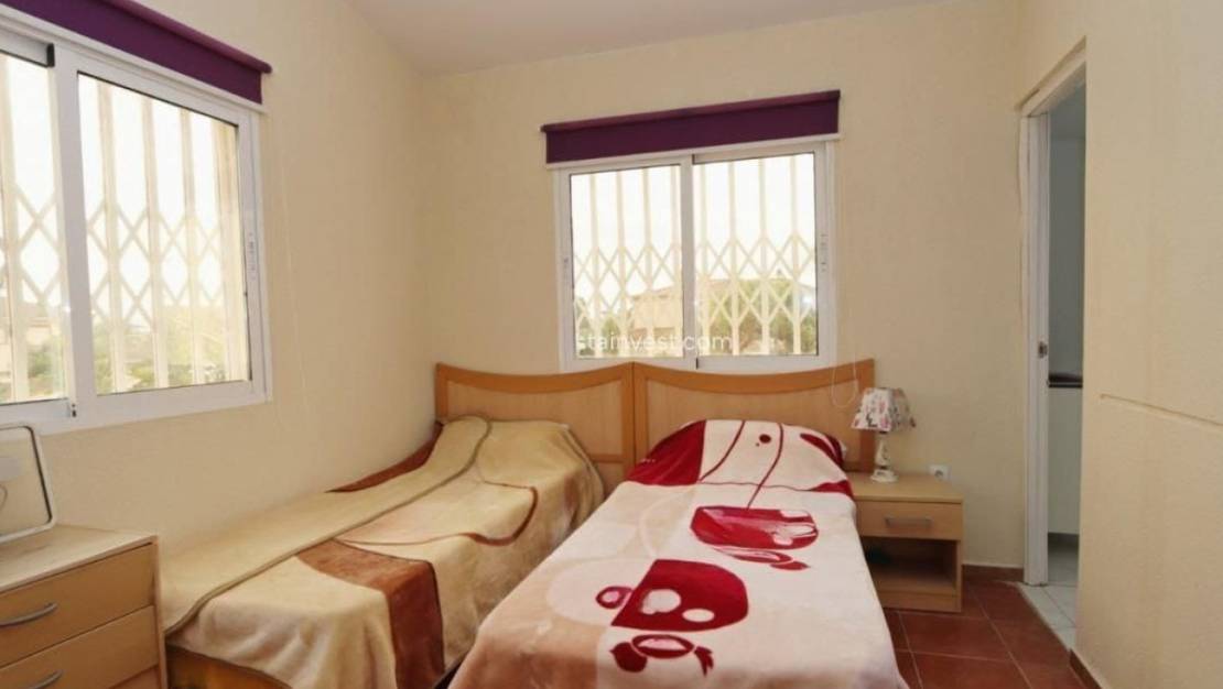Venta - Chalet - Orihuela - Playa Flamenca