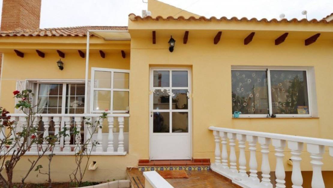 Venta - Chalet - Orihuela - Playa Flamenca