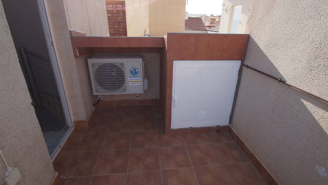 Venta - Chalet - Orihuela - Playa Flamenca