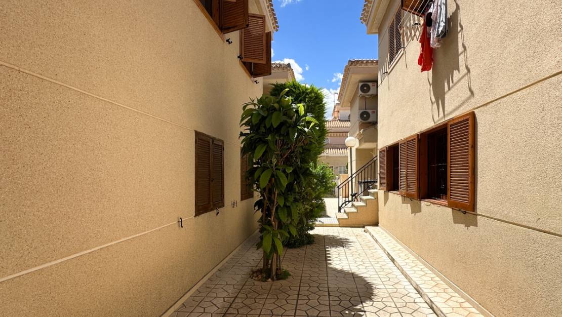 Venta - Chalet - Orihuela - Playa Flamenca