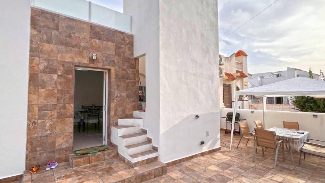 Venta - Chalet - Orihuela - Playa Flamenca
