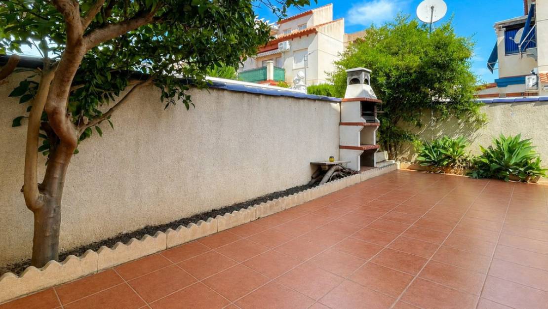 Venta - Chalet - Orihuela - Playa Flamenca