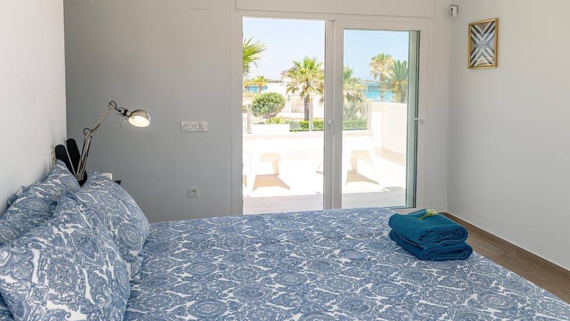 Venta - Chalet - Orihuela - Playa Flamenca