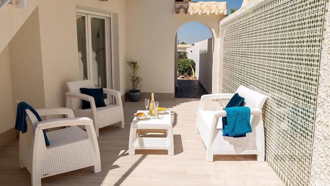 Venta - Chalet - Orihuela - Playa Flamenca