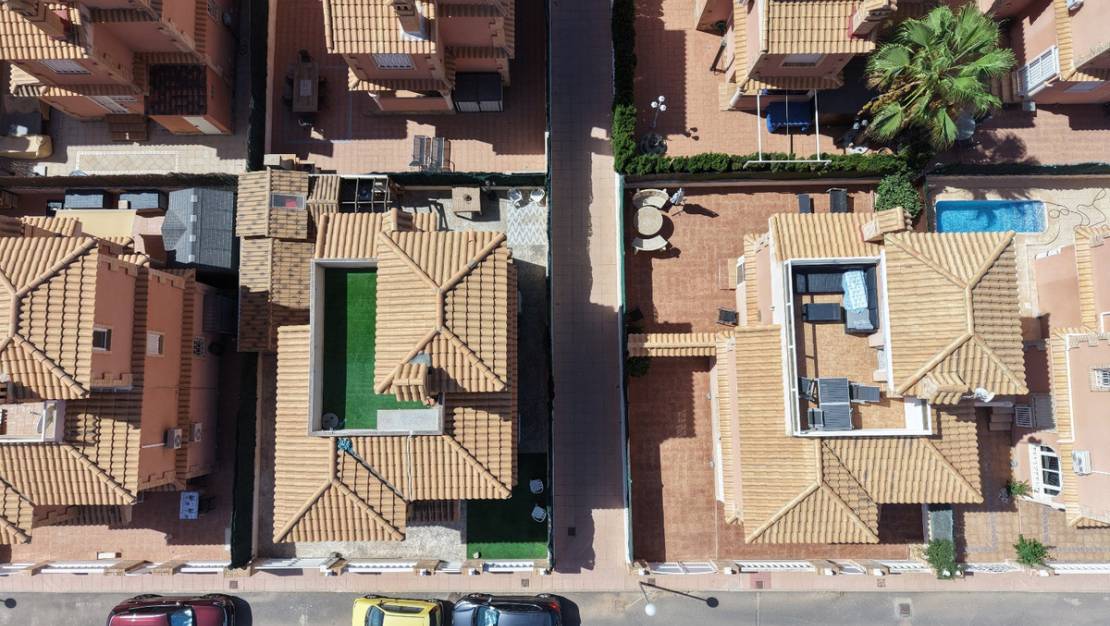 Venta - Chalet - Orihuela - Playa Flamenca